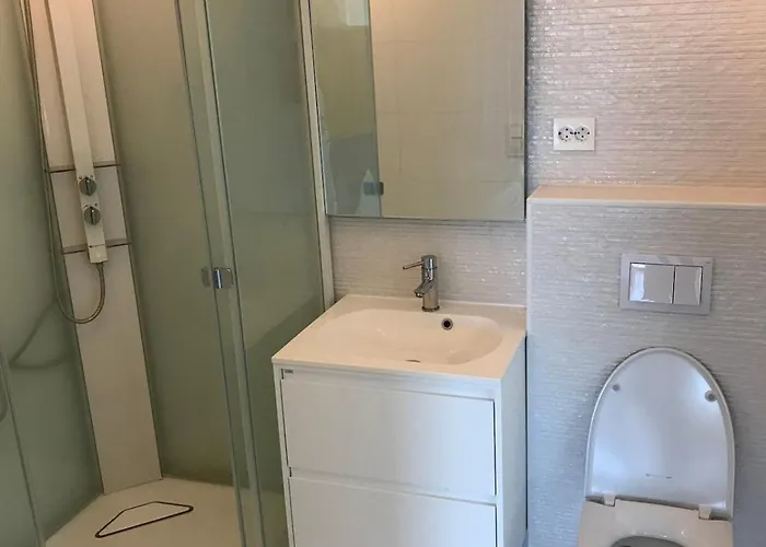 Exclusive In - Hollen Apartment